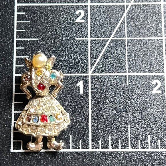 Vintage Articulated Rhinestone Folk Girl Brooch Clogs Figural 1950s Faux Pearl - Picture 6 of 13